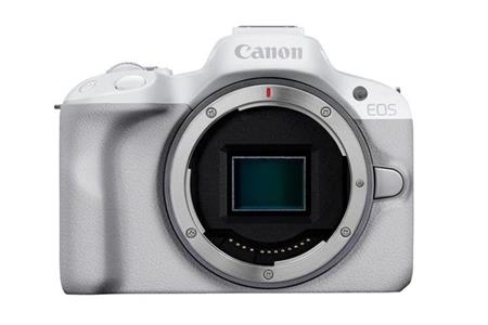 Canon EOS R50 WH + RF-S 18-45 IS + piknik deka za 1Kč