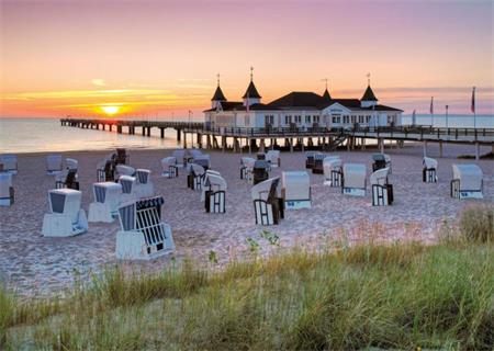 RAVENSBURGER Puzzle Ahlbeck, ostrov Uznojem (Usedom) 1000 dílků; 3819